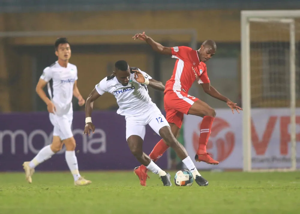 Khó để tính chuyện “cắt” ngoại binh ảnh 2