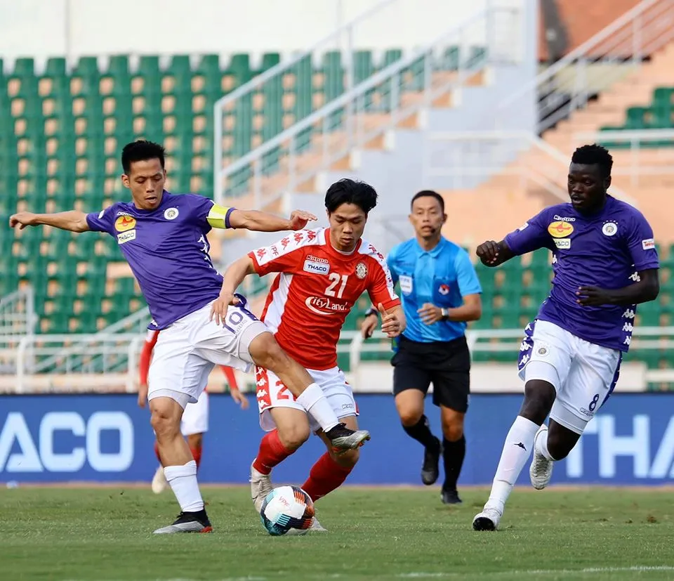 CLB Hà Nội và TPHCM, hai ứng viên cho cuộc đua vô địch mùa này. Ảnh: HCMCFC