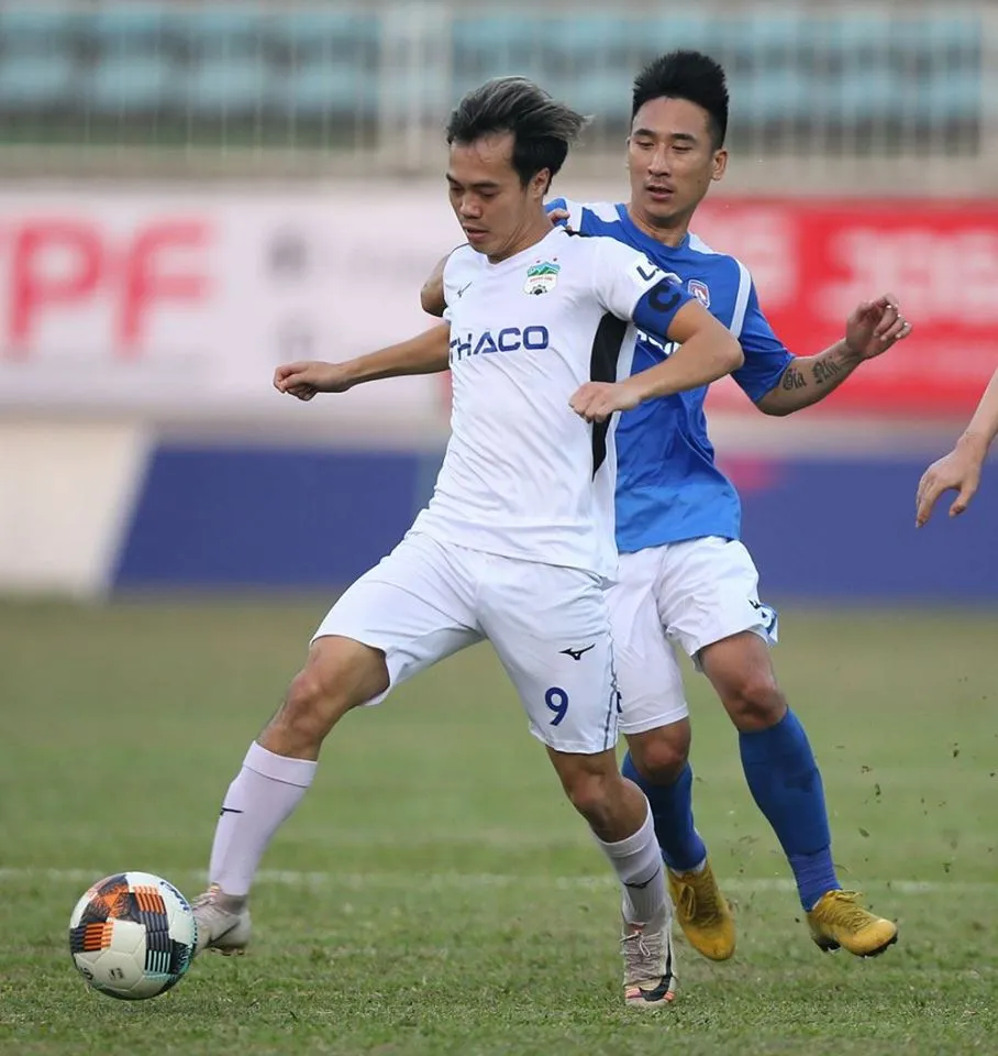 HA.GL canh lại hàng thủ ảnh 2