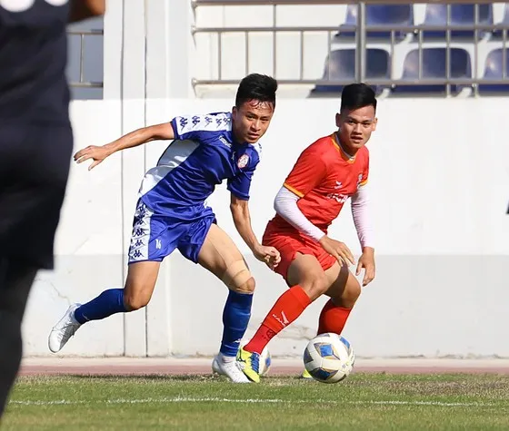 Trận thắng 1-0 của B.BD trước TPHCM trong đợt tập huấn tại BR-VT trước mùa bóng.