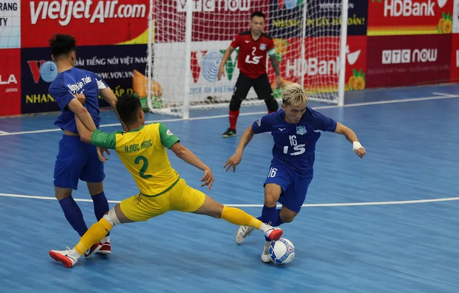 Liên tiếp thắng 2 đội chủ nhà, Thái Sơn Nam củng cố ngôi đầu bảng ảnh 2