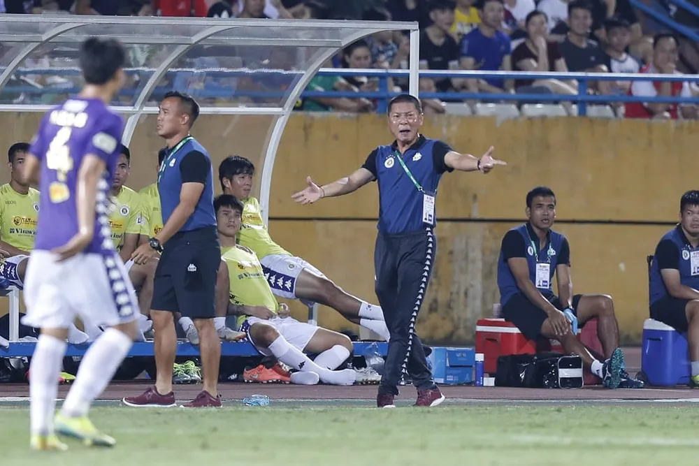 “Thay tướng đổi vận” – Liệu là do năng lực của HLV? ảnh 2