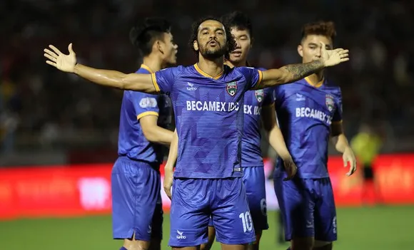 Becamex Bình Dương đang trong tốp 6 đội dẫn đầu bảng. Ảnh: DŨNG PHƯƠNG 