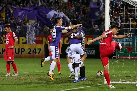 Lần đầu tiên diễn ra trận "derby thủ đô" ở chung kết Cúp QG trong 28 năm qua. Ảnh: MINH HOÀNG
