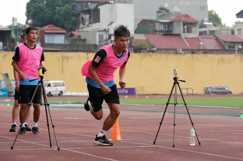 75 giám sát, trọng tài và trợ lý trọng tài tham dự đợt tập huấn thứ hai ảnh 2
