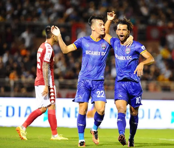 4 đội V-League không đạt chuẩn cấp phép tham dự mùa giải 2021 ảnh 1 4 đội V-League không đạt chuẩn cấp phép tham dự mùa giải 2021 ảnh 1