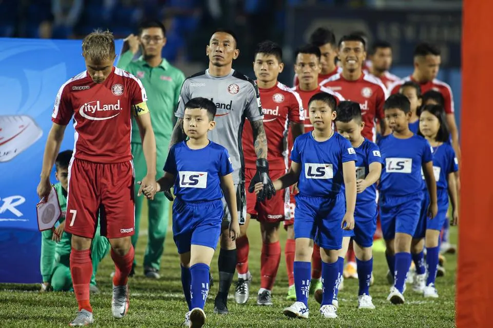 Sân Thống Nhất ‘đắt show’ cho ngày hạ màn LS V-League 2020 ảnh 1 Sân Thống Nhất ‘đắt show’ cho ngày hạ màn LS V-League 2020 ảnh 1