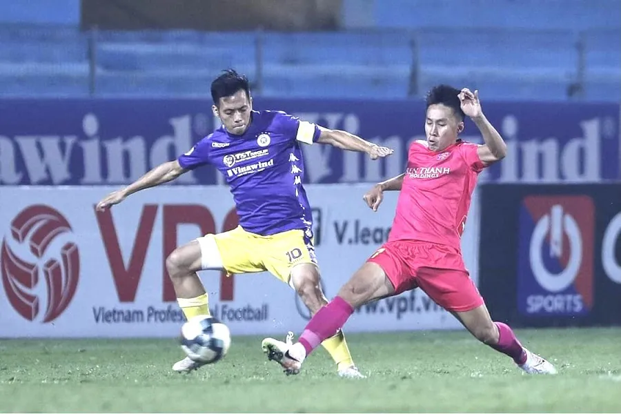 Siêu phẩm của Quang Hải khiến đội Sài Gòn hết cửa vô địch V-League ảnh 1 Siêu phẩm của Quang Hải khiến đội Sài Gòn hết cửa vô địch V-League ảnh 1