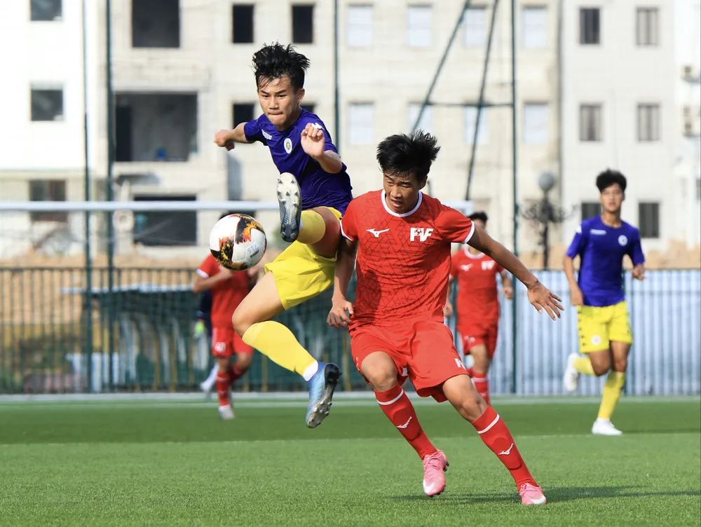 Hà Nội và PVF, hai ứng viên cho cuộc đua vô địch