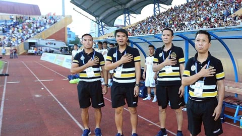 HLV Văn Sỹ Sơn khi còn là "phó tướng" cho ông Chu Đình Nghiêm ở Hà Nội FC