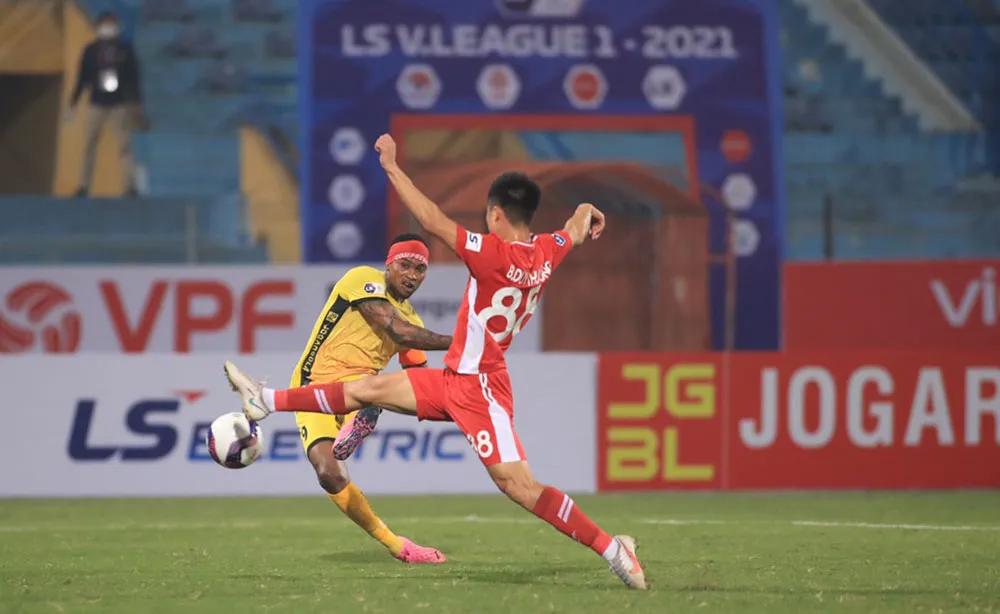 Viettel và sức ép của nhà vô địch ảnh 1