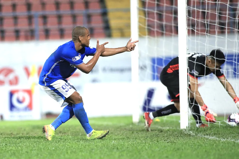 Than Quảng Ninh giành trọn 3 điểm tại Lạch Tray ảnh 1