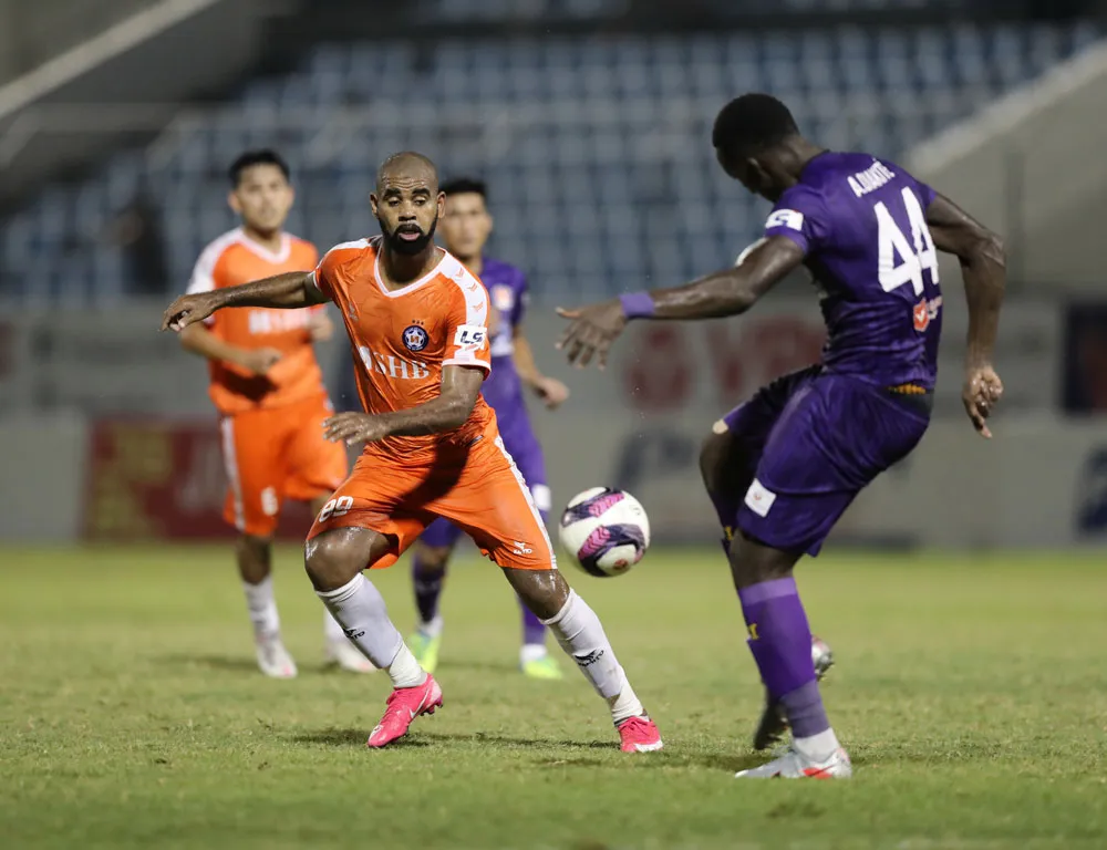 CLB Đà Nẵng - Viettel FC: ‘Ván bài’ cuối của Huỳnh Đức? ảnh 1 CLB Đà Nẵng - Viettel FC: ‘Ván bài’ cuối của Huỳnh Đức? ảnh 1
