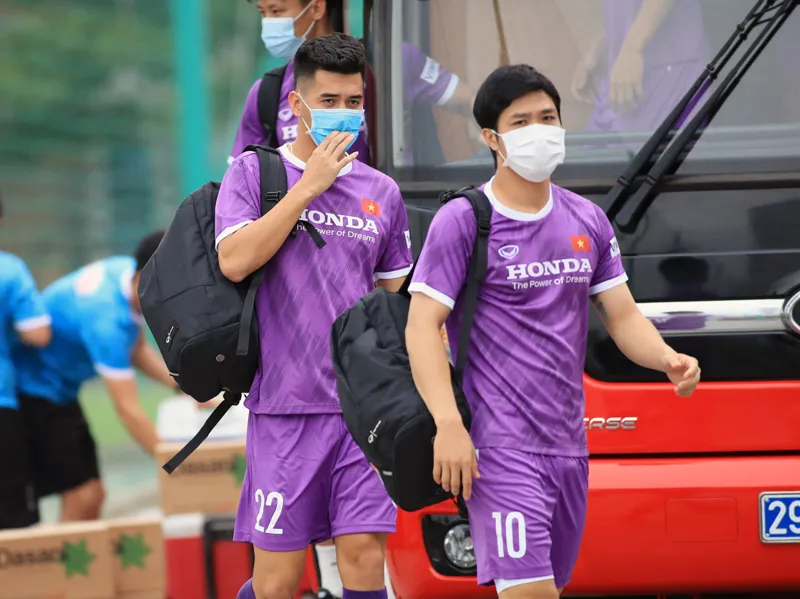 ĐT Việt Nam tập muộn 30 phút so với kế hoạch ban đầu ảnh 2