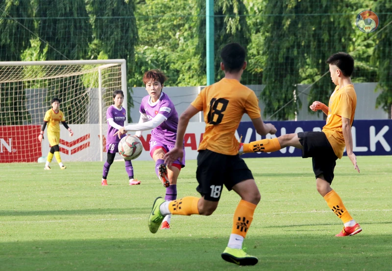 Đội tuyển nữ Việt Nam vẫn chưa thể thắng đồng nghiệp U15 futsal