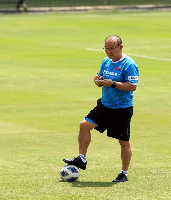 Tiền vệ Đức Huy tự tin trước trận gặp Trung Quốc ảnh 3