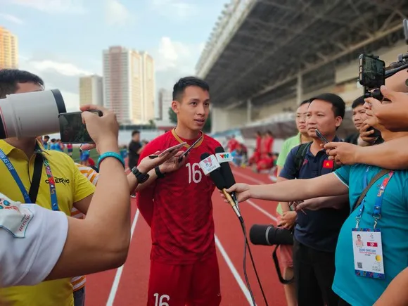 Đừng vội tạo áp lực lên vai Đỗ Hùng Dũng ở AFF Cup 2020 ảnh 1 Đừng vội tạo áp lực lên vai Đỗ Hùng Dũng ở AFF Cup 2020 ảnh 1