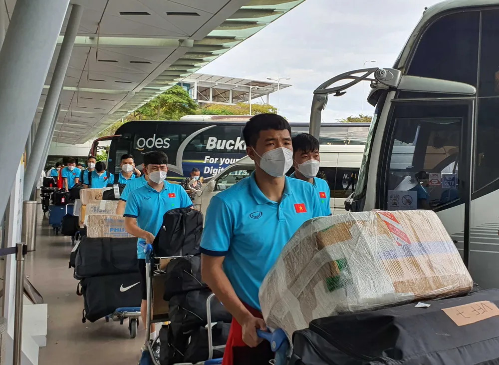 Đội tuyển Việt Nam đến Singapore, AFF Cup 2020 chính thức khởi động ảnh 3