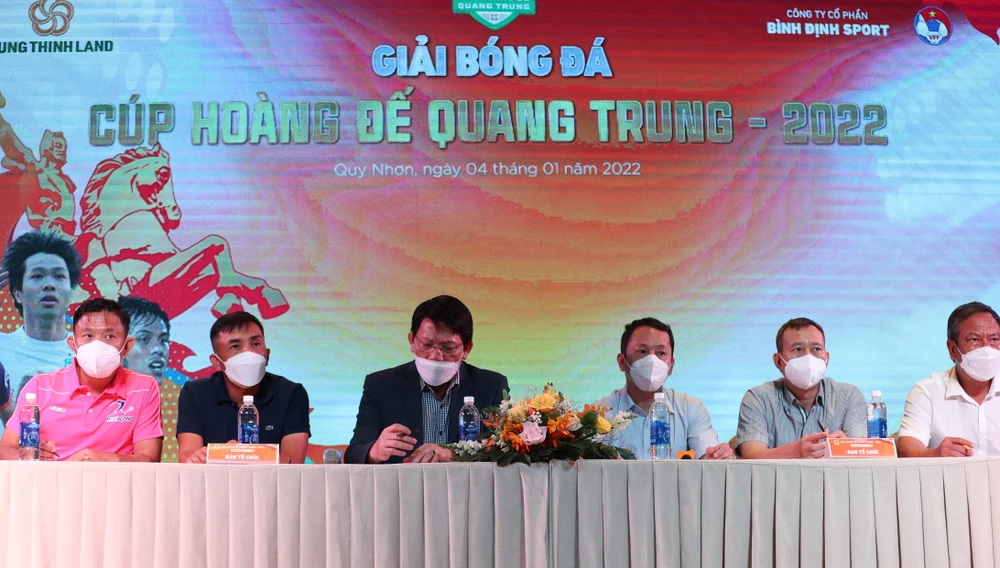 Giải bóng đá Hoàng đế Quang Trung 2022 cũng mang tính khởi động cho mùa bóng mới