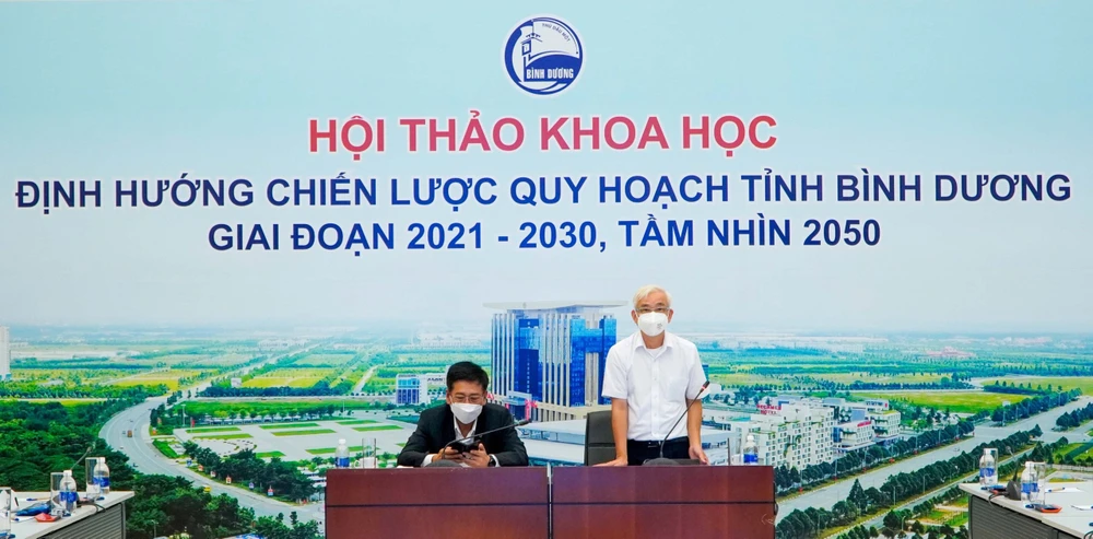 Ông Phạm Ngọc Thuận, Tổng Giám đốc Becamex IDC phát biểu tại hội thảo