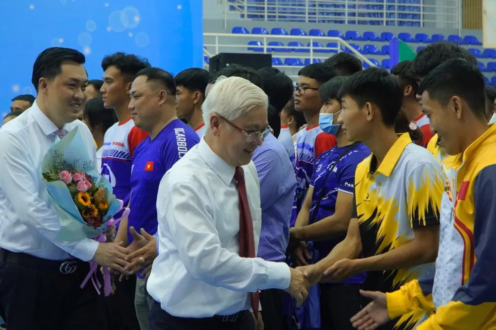 Becamex IDC tài trợ trang phục cho Đoàn Thể thao Bình Dương dự Đại hội TDTT toàn quốc 2022 ảnh 1