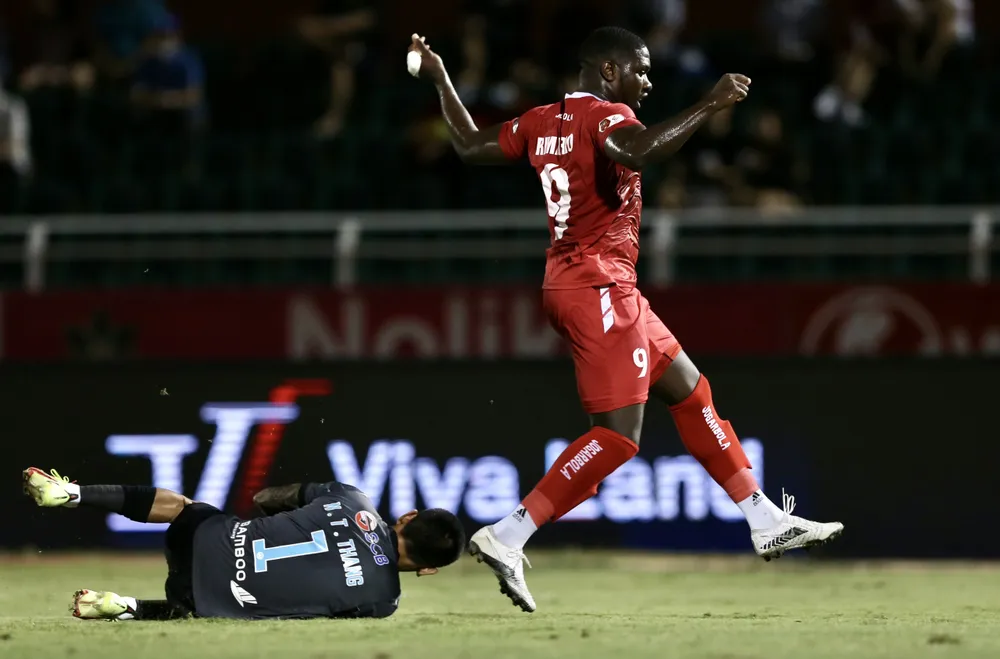 CLB TPHCM được thưởng gần 1 tỷ đồng sau trận thắng Hải Phòng ảnh 4