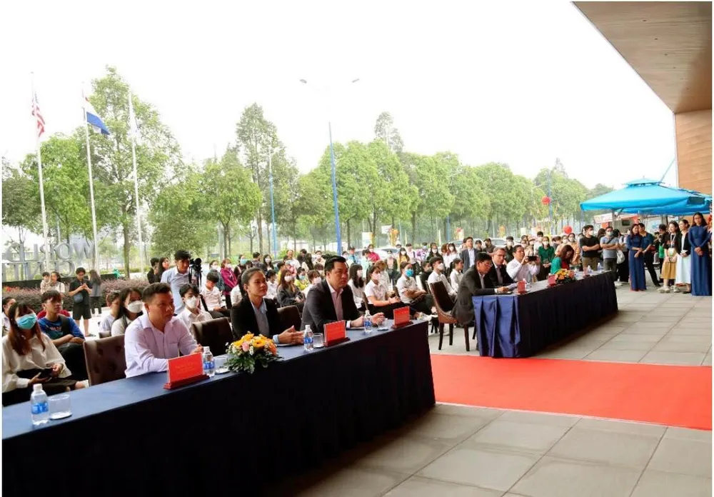 Khai mạc&nbsp;Ngày hội&nbsp;văn hóa hữu nghị Việt Nam - Ấn Độ 2022 tại Bình Dương ảnh 4