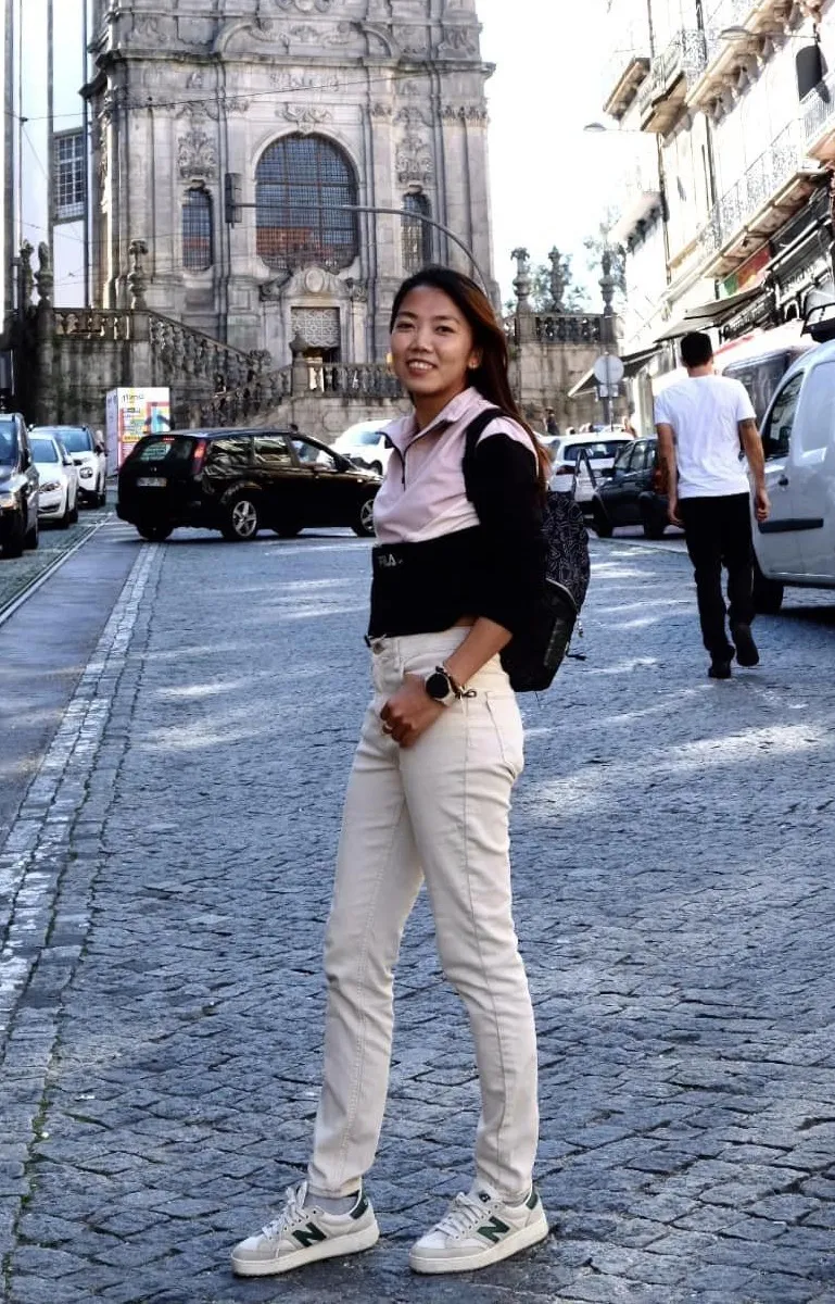 Huỳnh Như đi ăn cùng cựu HLV trưởng đội tuyển Việt Nam ảnh 2