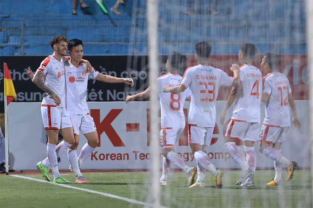 Thử thách ứng viên vô địch ảnh 1