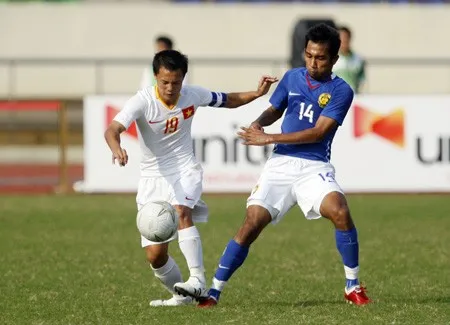 Thành Lương mang băng thủ quân đội U23 Việt Nam tại SEA Games 25 Thành Lương mang băng thủ quân đội U23 Việt Nam tại SEA Games 25