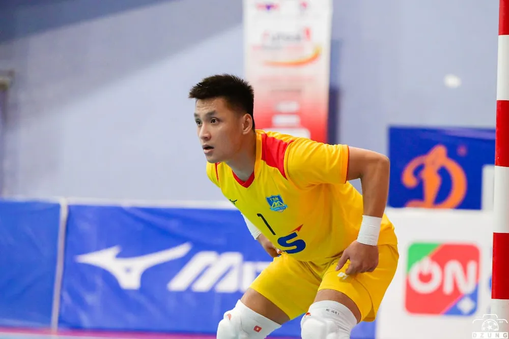 Thủ môn Hồ Văn Ý, "người nhện" trong khung thành đội tuyển futsal Việt Nam 364809039-3522415774753951-530798689590943729-n-6719.jpg