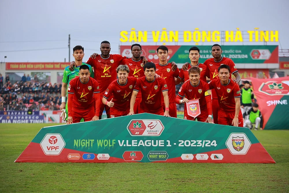 Có 5 trụ cột không vào Quy Nhơn cùng với CLB Hà Tĩnh chuẩn bị cho vòng 17 V-League