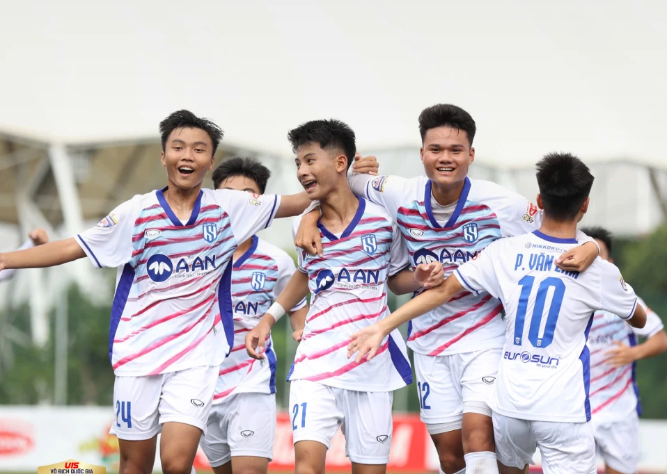 U15 SLNA khởi đầu thuận lợi sau chiến thắng 3-0 trước HA.GL