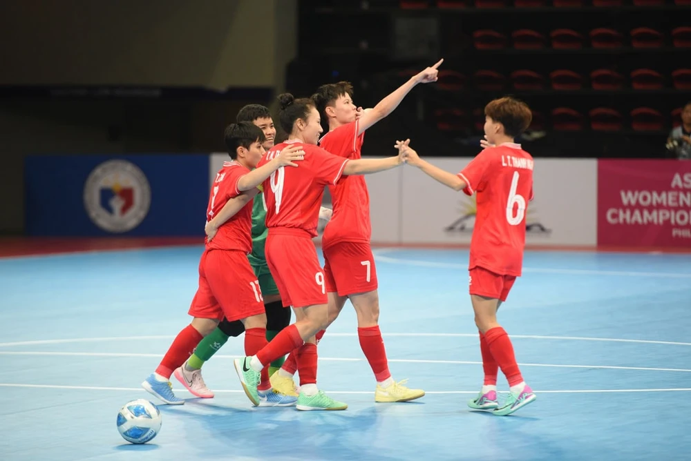 Các cô gái Việt Nam hướng đến mục tiêu giành vé dự World Cup 2025 btc-phi.jpg