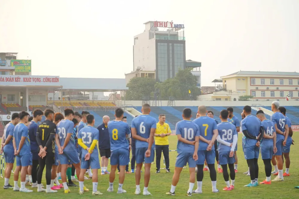 Thanh Hóa tích cực chuẩn bị cho trận kế tiếp gặp Bình Định. IMG_1817.jpeg