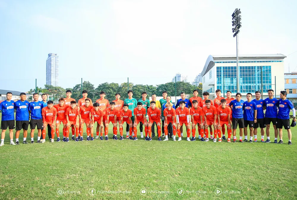 Đội U22 Việt Nam sẽ có nhiều giải đấu quan trọng sắp đến như giải vô địch U23 Đông Nam Á, SEA Games 33, vòng loại U23 Đông Nm Á 2026. 500644104_1031196965880883_1917195946878657651_n.jpg