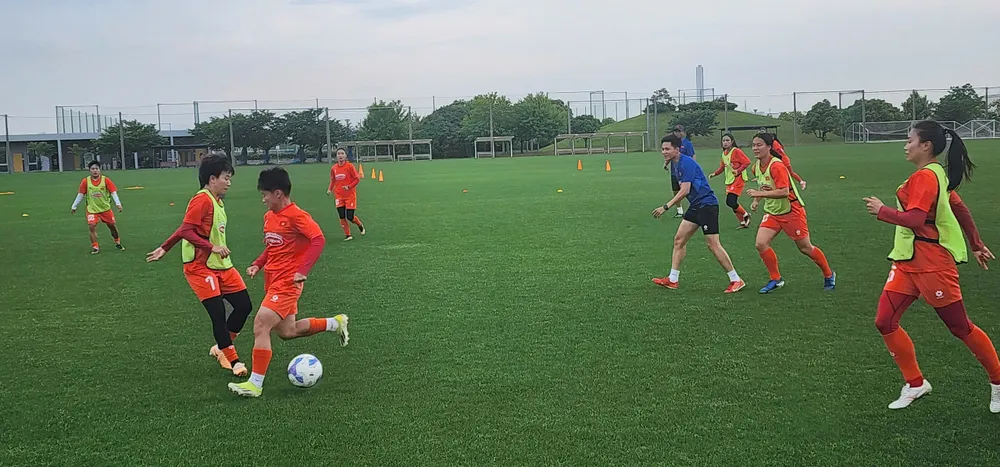 Đội tuyển nữ Việt Nam còn thêm 1 trận đấu tại Nhật Bản, gặp đội bóng Đại học Khoa học Thể thao và Sức khỏe Osaka vào ngày 15-6. 506464184_1040694464931133_2660689703242658150_n.jpg