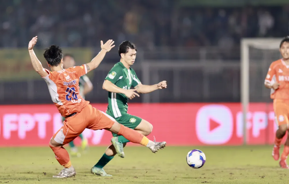 Thành công của Đà Nẵng là đã vô hiệu hóa được tầm hoạt động của Công Phượng z6748579069738_a5fb094832a0bd6d950694e6faa26e7f.jpg