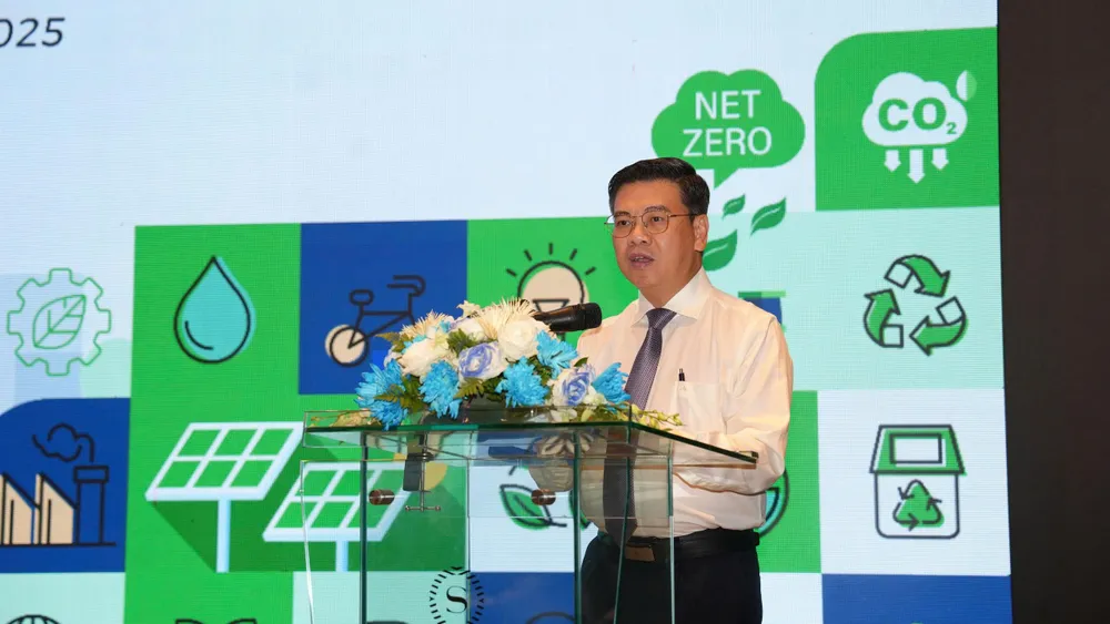 Ông Nguyễn Văn Dũng, Phó Chủ Tịch UBND TPHCM phát biểu chỉ đạo tại Lễ ký kết z6810821648240_e315ef47c3e5821e12ea728b5a97beb1.jpg