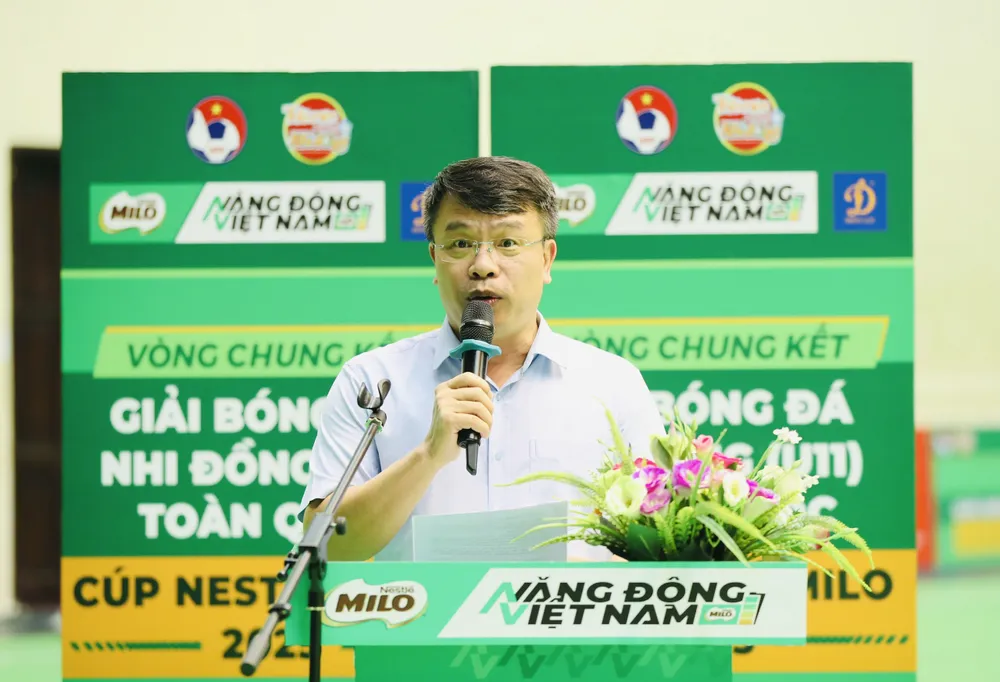 Trưởng BTC ông Nguyễn Phan Khuê phát biểu khai mạc giải 001 (1).jpg