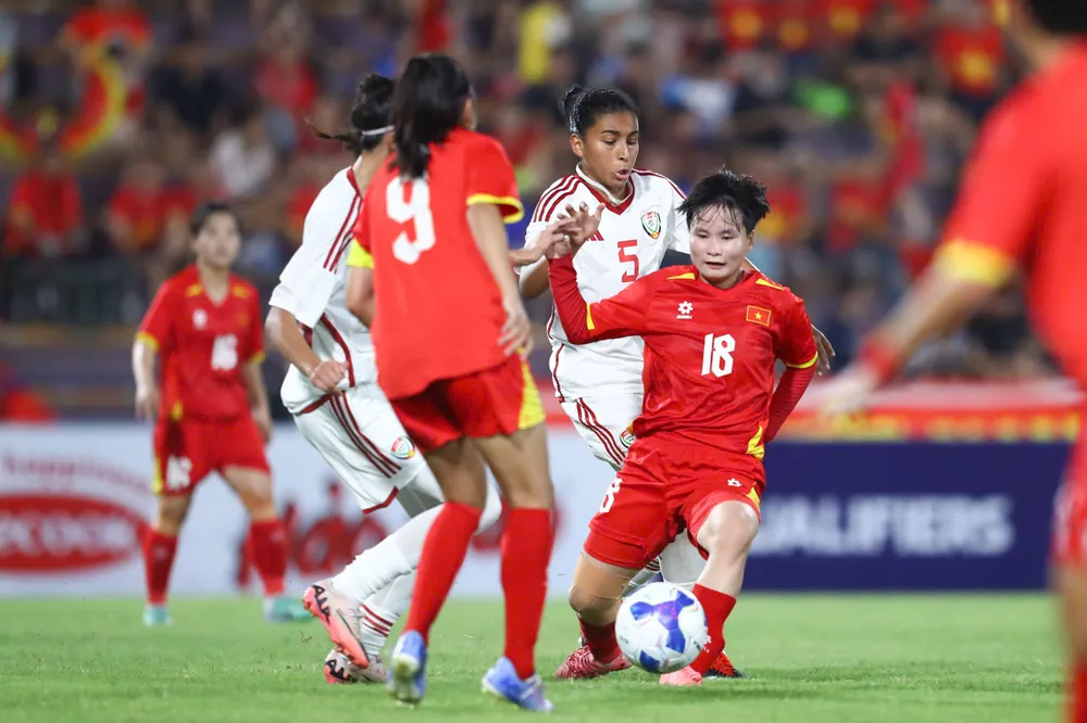 Các cô gái Việt Nam hiện đang đứng hạng 37 thế giới, hạng 6 châu Á trên BXH FIFA. z6765492509551_823c9fc2bfec326610b8520371e83e91-Copy.jpg