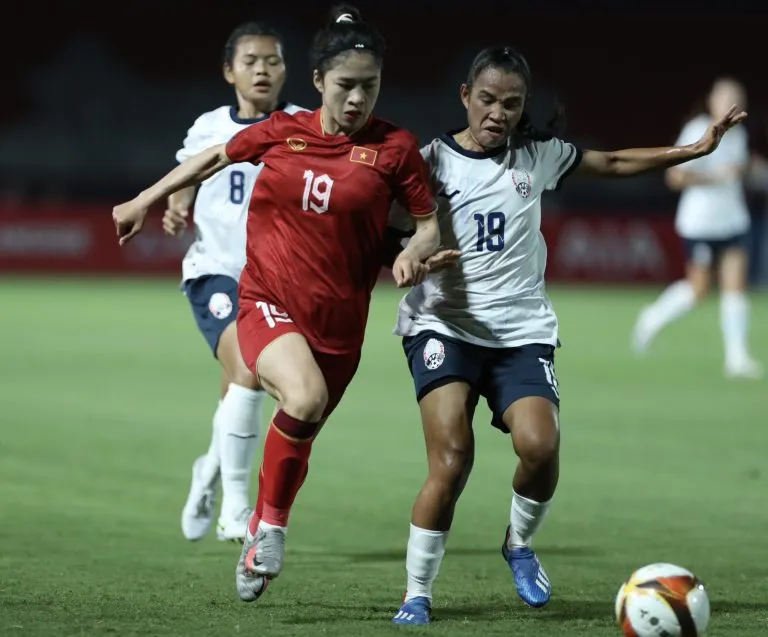 Đội tuyển nữ Việt Nam trong trận thắng Campuchia ở SEA Games 2023. 28fa843c5cd29bd8e9d88e08198a0511-768x637.jpeg