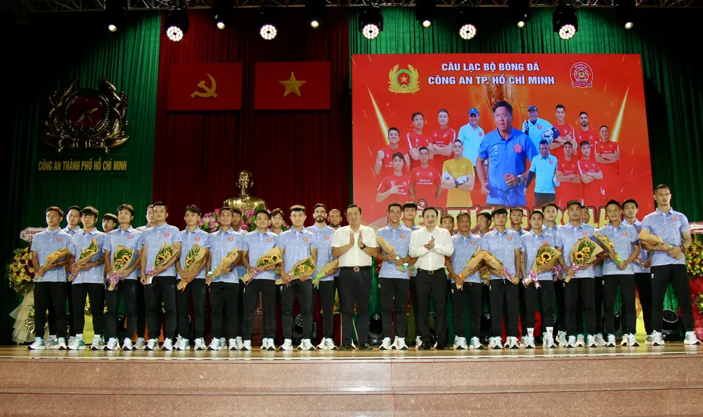 z6887132590520_4240eacfd9aa21a6b158d3a375729cd6 (1).jpg