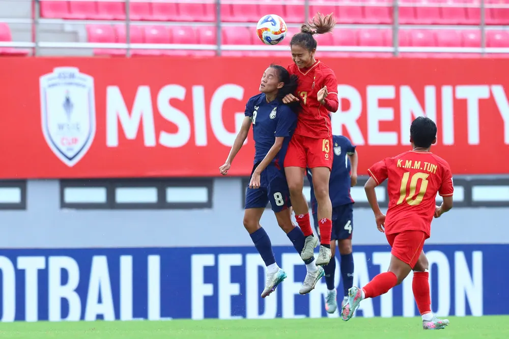 Myanmar tiếp tục tạo ấn tượng khi thắng Thái Lan 2-1. Ảnh: CTV