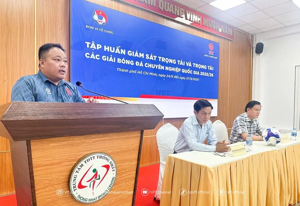 Ông Nguyễn Minh Ngọc phát biểu tại buổi khai mạc