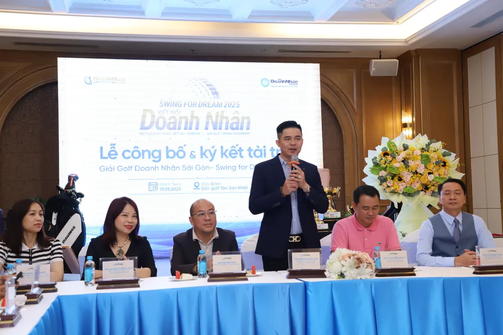 Ông Nguyễn Quang Vinh - Trưởng BTC Giải chia sẻ.JPG