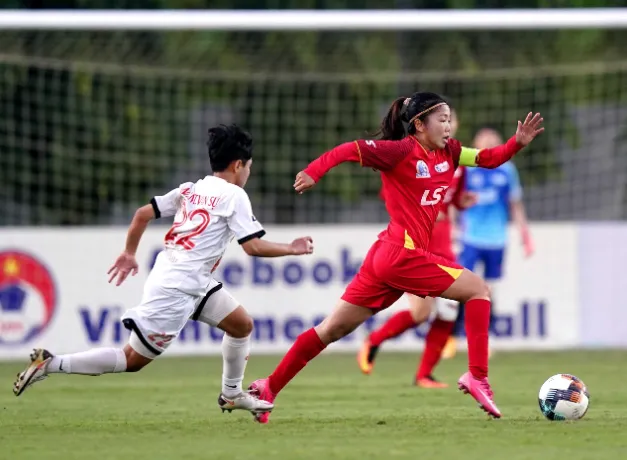 Huỳnh Như và CLB TPHCM I đến gần danh hiệu VĐQG lần thứ 14. Ảnh: VFF