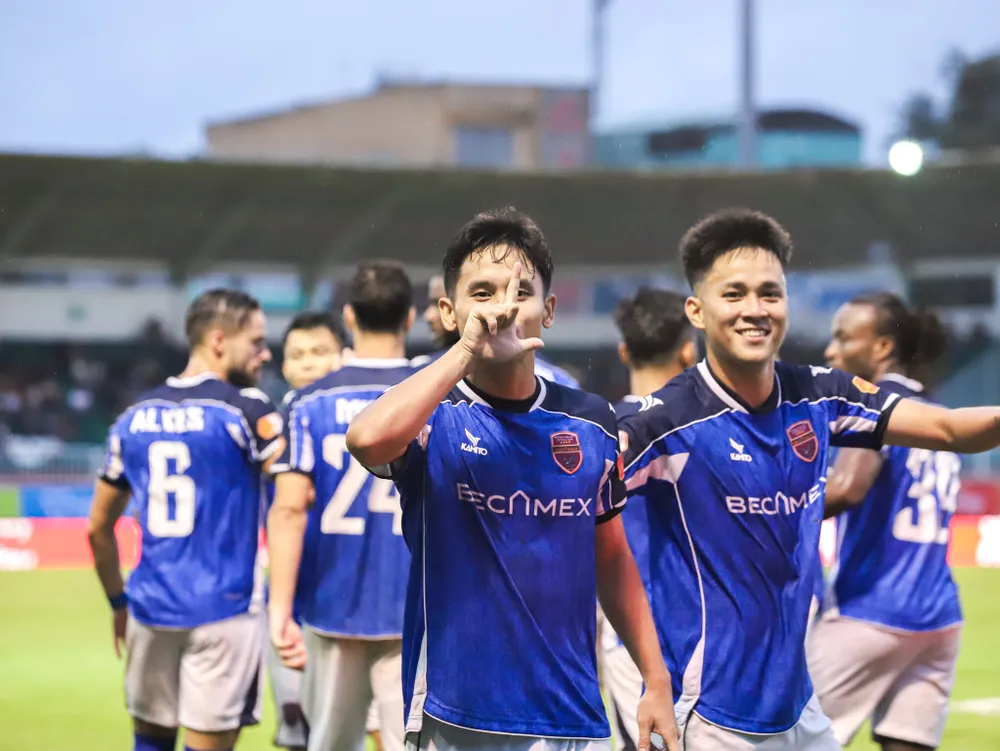 Becamex TPHCM liệu sẽ "giải hạn sân nhà" trong cuộc tiếp đón Hà Nội FC ở vòng 8?