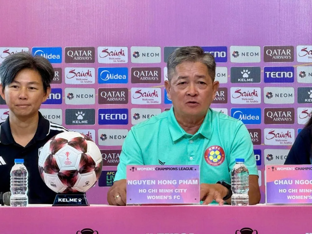 HLV trưởng Nguyễn Hồng Phẩm hy vọng hai đội sẽ cống hiến trận đấu hay, đẹp.