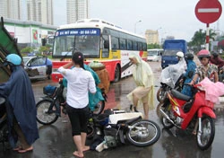 Hà Nội: Mưa lũ tiếp tục hoành hành